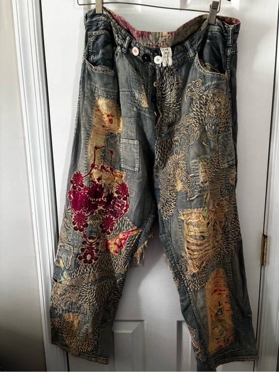 Magnolia Pearl Denim - Magnolia Pearl Distressed Embroidered Jeans